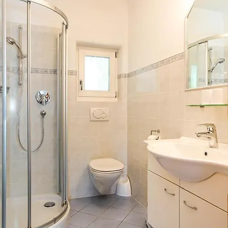 Bed & Breakfast Gaestehaus Seitzhof 3*